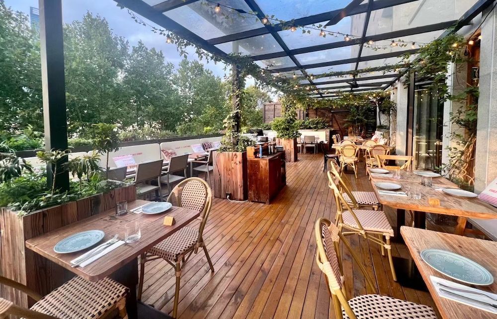 Chez JOJO Wine & Terrace